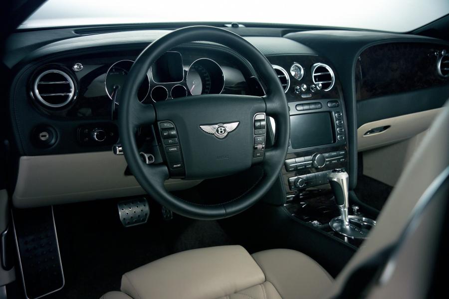  Bentley Continental GT 2003 года  (фото 26 из 241)